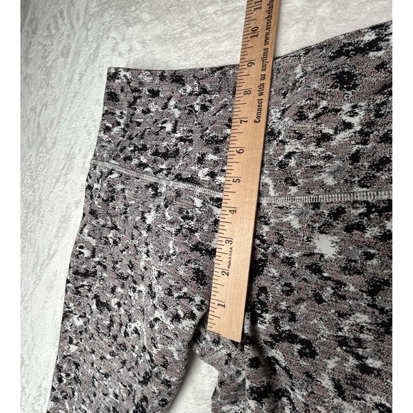 Athleta Elation Textured 7/8 Tight Legging‎ Womens XS Athletic Inseam 20" - Picture 4 of 8